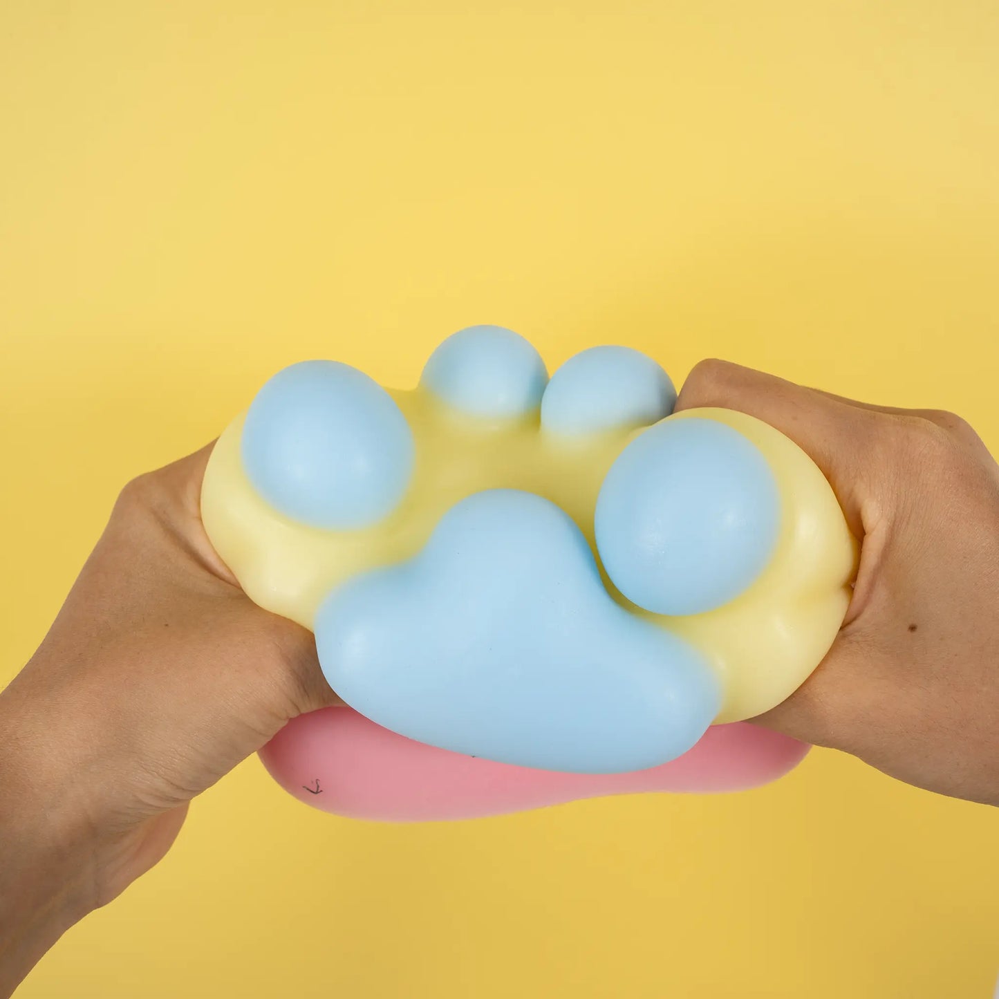 670G Giant Cat Paw Taba Squishy