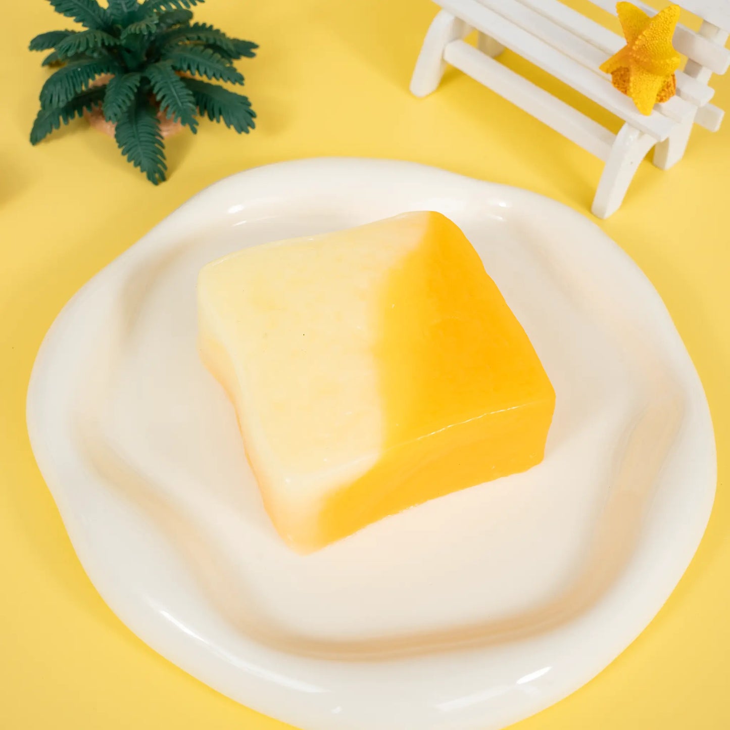 190G Square Toast Taba Squishy