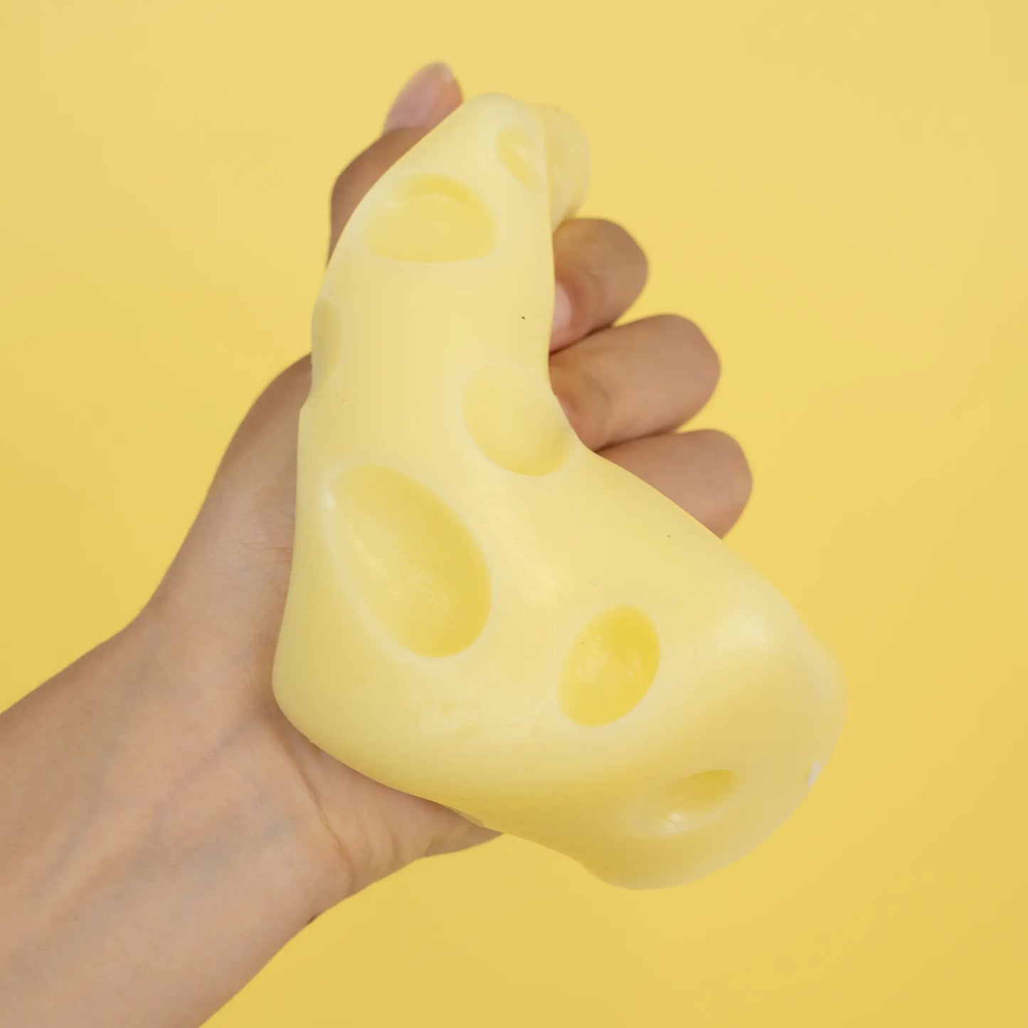 175G Triangular Cartoon Cheese Taba Squishy
